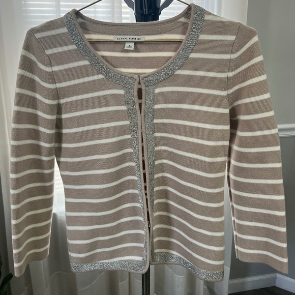 Banana Republic Cardigan Womens Striped Round Neck Hook Loop Sweater Knit - Picture 2 of 3